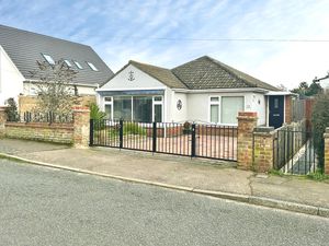 SEAVIEW ROAD- click for photo gallery